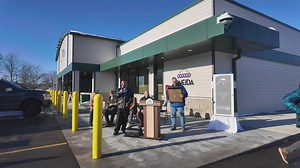 Oneida Nation/Cellcom Fixed Wireless Internet Launch Event We have partnered with Cellcom to bring fast, reliable, and affordable high-speed internet to our community. Powered by new towers and Fixed Wireless Access, this service offers unlimited data, no contracts, and supports remote work, online learning, telehealth, and more. Together, we’re building a connected future! Learn more about Fixed Wireless Internet, on our website: https://oneida-nsn.gov/business/dts/broadband-home/fixed-wireless