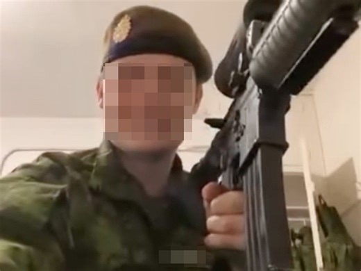 Canadian Forces investigates after video appears to show Ottawa soldier threatening women with military rifle