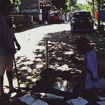 disuatu hari jalan kaki melihat sekitar perkampungan saya | rekaman hasil dari sony hdr cx240e