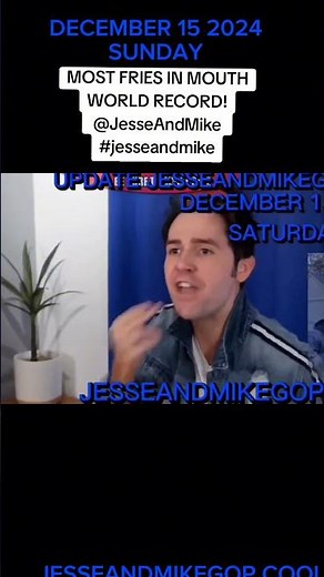 MOST FRIES IN MOUTH WORLD RECORD! ‪@JesseAndMike‬