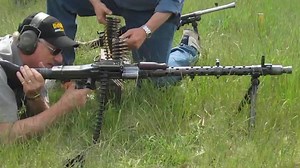 MG34通用机枪射击