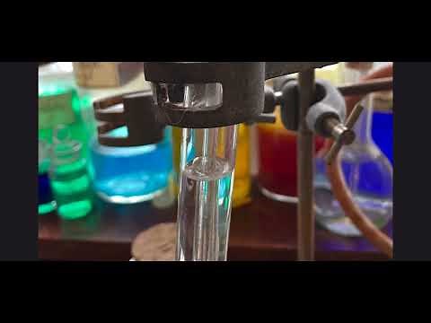 Ammonium nitrate and nitric acid from a basic chemistry set