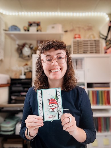 14K views · 341 reactions | Snowman cuteness overload! ⛄ This bright and cheerful card uses the Festive Friends bundle and fun polka dot DSP. Full tutorial can be found during my live video on November 21. Follow along—Craft Along finale is tomorrow! #stampwithmelissa #stampinup #christmascards #papercrafting | Stamp with Melissa Faust - Independent Stampin' Up Demonstrator | Facebook