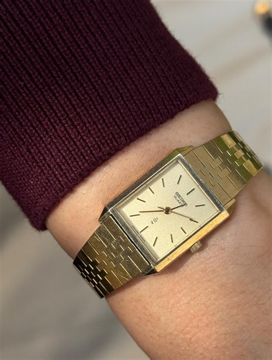 Vintage 1980s Seiko Quartz Watch • Gold Tone Rectangular Dress Watch - Etsy