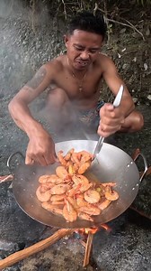 2.4M views · 14K reactions | Ginisang Hipon With Gata! 戀便 | JAB's TV Catch and Cook | Facebook