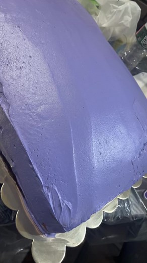 Barney cake along with some cupcakes 🤍 #barneythedinosaur #cakedecorating #supportsmallbusiness #fypツ