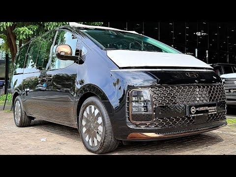 All-New Hyundai Staria 2025 Luxury MPV Review - Interior and Exterior