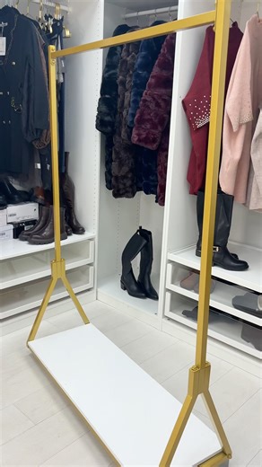 Girls… this one’s going FAST 😍 Bag yours before they're GONE!🔥 | Bows Boutiques