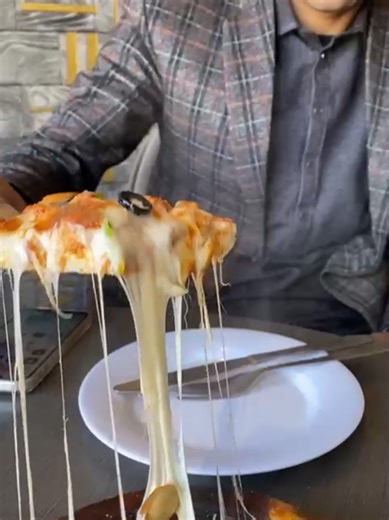 wari pizza cafe #trendingvide #foryoupageofficiall #foryou #fypage