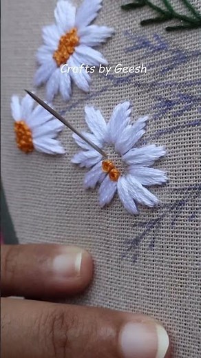 Daisy flower Hand embroidery Tutorial for beginners | satin stitch | French knot stitch #embroidery