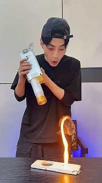 I tested a handheld laser emitter: instantly cut through branches and melted glass! 🔥 #coolgadgets