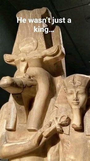 A pharaoh under the protection of Horus. 👁️🦅 #egipt #ancient #history