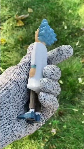 Learn easy wood carving basics and create something special, even as a beginner!