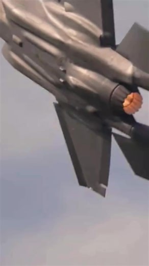 Airforce | Fighter Jets #foryou #tiktok #usa #🇺🇸 #usarmy #airforce #fyp #navy #usnavy #airforce_official