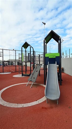 Primii pași în Athletic Park. Cum arată cel mai modern complex sportiv din județ, construit de Consiliul Județean Bacău | Bacau NET