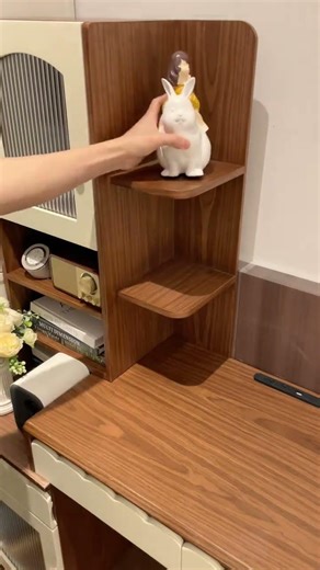 Space-Saving Storage & Dressing Table: Perfect for Tiny Homes