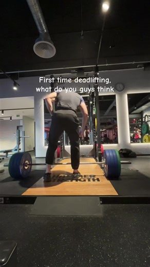 Honestly the 🍑 is never something I thought I’d call my strongest bodypart but here we are looking double cheeked up on a thursday afternoon. #deadlift #grappling #mma