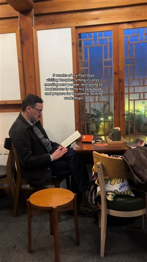 International writing workshop open to all. This Saturday on zoom. 2-5pm EST. wallsonglass.com to register #poetry #poet #china