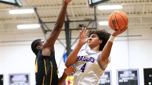 Mount Union men's basketball team beats Otterbein, regains first place