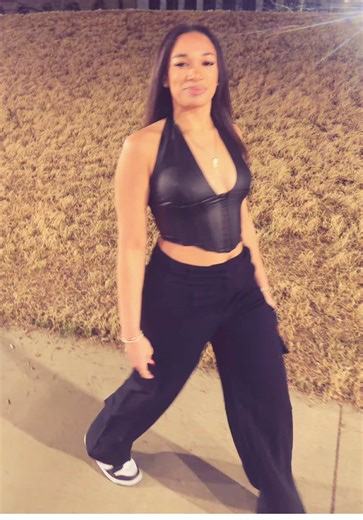 roommate night out💞 #fyp #roomates #viral #fridaynight