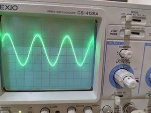 How to make a sine wave, a triangular wave, and a square wave on Oscilloscope screen