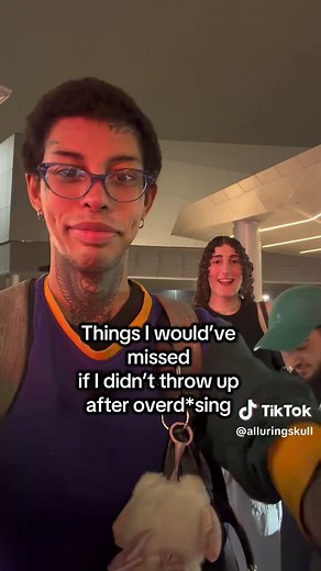 Last year I started having paranoia and hallucinations that led me to attempting. Please take your meds and surround yourself with people that love you. You have so many beautiful things to live for ❤️