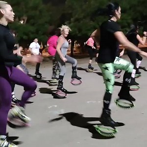 37K views · 2.4K reactions | Kangoo  Dance  Excelente  #cardio #Fitness #Fit #Salta #kangoo #aerodance #baila #Dance #Rebota #Bounce #Remix #lowimpact #healthylife #fitfam #wourkout #valencia | Fitnessparati bounce | Facebook