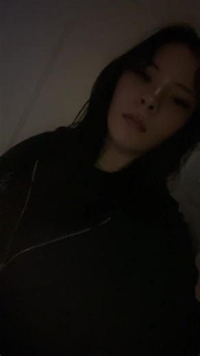 ️kat (@katalinajohnson)’s videos with Kickback -