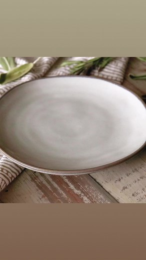 The perfect stuffing - https://www.the-girl-who-ate-everything.com/classic-stuffing-recipe/ | The Girl Who Ate Everything