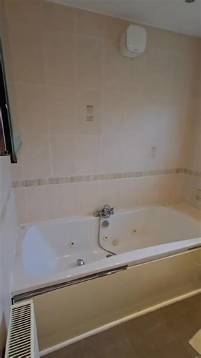 So... ive kept this one under wraps.. only just finished , one of the best ones i have completed with not a customer now, but a freind, im over the moon that we could transform this into a beautiful space for her and familly x before... and after | OneFuzz Plumbing