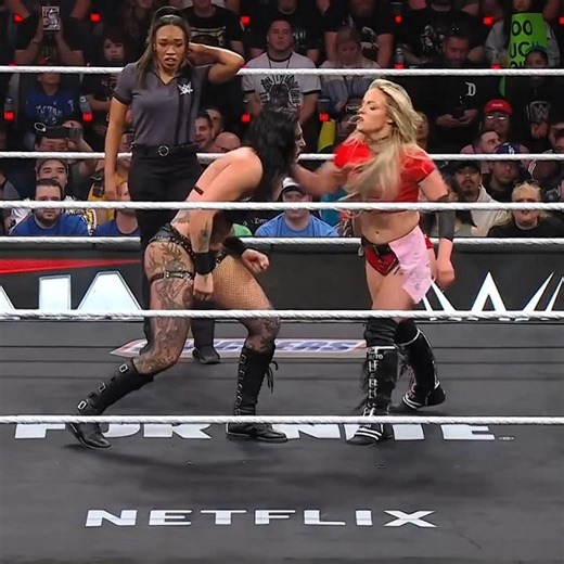 Liv Morgan vs Rhea Ripley: Women’s World Title Showdown🥶🤯😱#rhearipley #livmorgan #shorts #edits #wwe