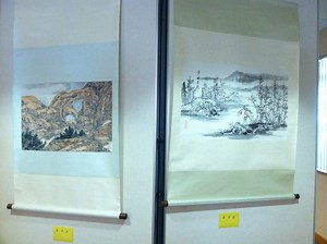 Chinese Senior Citizens Celebrate Dragon Boat Festival