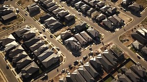 1.6K views · 43 reactions | Air pollution is deadly and dangerous. This includes toxic pollution caused by burning coal in power stations. Government's and big polluting energy companies like AGL need to listen to people like Jim and ensure a rapid switch to renewable energy to improve our air quality and reduce climate pollution. | Greenpeace Australia Pacific | Facebook