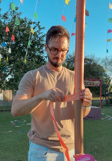 Mastro de 5m para bandeirinhas: decoração festa junina fácil