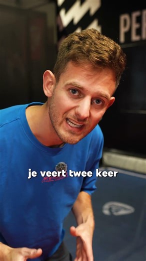 Hierom mag je niet met z'n tweeën op de trampoline!