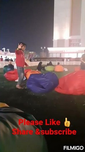 Dive /with bean bag chair