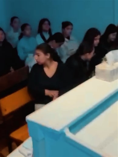 hoy el grupito de niñas que llevo en mi iglesia hemos invitado a algunas hermanas a disfrutar con nosotros...#🙌♥️🦋 #ilovejesus