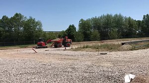 File:Machines de construction - juin 2017 - ZAC des Malettes.webm - Wikimedia Commons