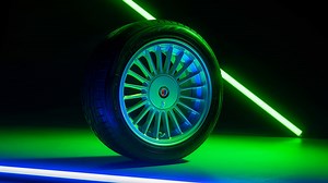 ALPINA Brings Back The Original 20-Spoke Wheel Design