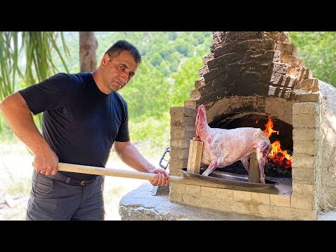 CRISPY WHOLE LAMB COOKED IN THE OVEN! AS JUICY AS POSSIBLE