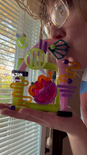 This was a cool trend. #glass #glassblowing #flameworking #art #glassart