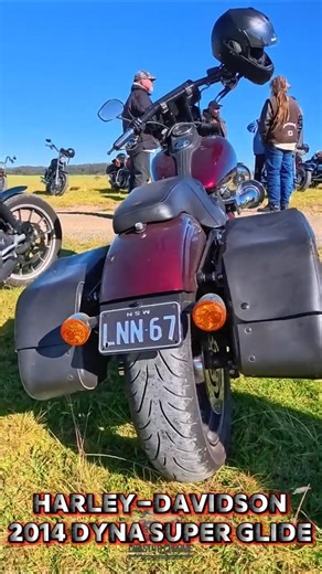 THE RED RED ROSE! 🌹 2014 Harley Dyna Super Glide at Tilba