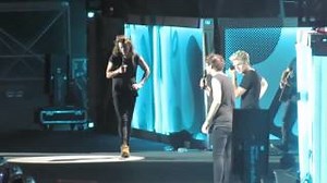 FRESH PRINCE OF BEL AIR Lyrics - ONE DIRECTION | eLyrics.net