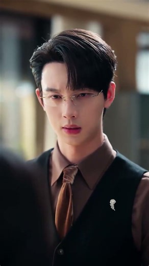 Not used to this “wife” title yet 😆💕#lpyq42 #flickreels #cdrama #drama