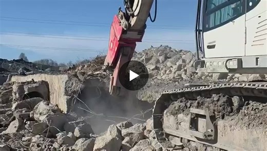 Site visit with SKILLINGS CRUSHING COMPANY LIMITED Craig Payton today to see the 1st Rotar RDP 50 in action. Even managed to book the sunshine for the visit.The Rotar RDP 50 with integrated OQ90… | Adrian Nixon