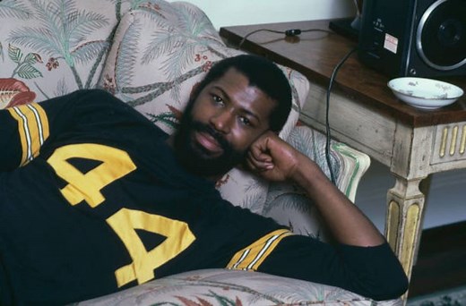 The Controversial Car Crash That Paralyzed Teddy Pendergrass 38 Years Ago Today (EUR Video Throwback) | EURweb | Black News, Culture, Entertainment & More