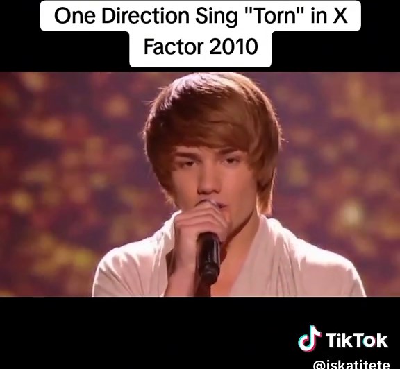 One Direction's Memorable Performance of 'Torn'