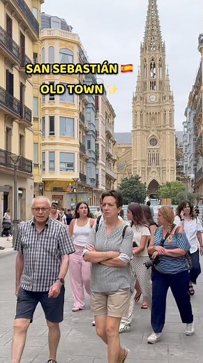 San Sebastián Old Town 🇪🇸✨ | Walking Tour 4K #Shorts