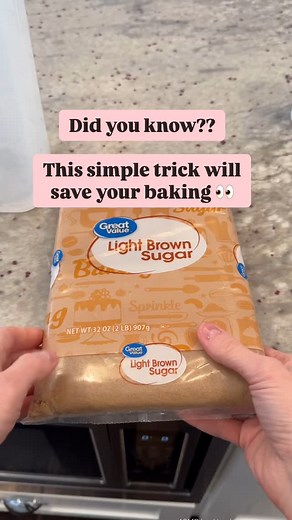 Patti Cakes Bakes | Cake Content & Education on Instagram: "Hardened brown sugar? No problem! Here’s a trick to bring it back to life using something you already have—bread! 🍞✨ Just pop a slice (or more) into your sugar container, seal it up, and let it sit. The sugar closest to the bread will soften the fastest so more bread you use, the softer/faster it will be! Why does this work? Brown sugar hardens when it loses moisture. Bread releases just enough humidity to rehydrate the sugar, making i