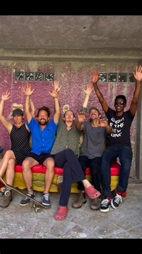 Un remix de “A history on lost art” Producido por @elnegrowadpro Keep an eye out for it’s release sometime in the bear future #sanmigueldeallende #jessieandrasmith #lostart #mpclive #mpc #elnegrowadpro #nathanrivera #nathanandjessie #newmusic #electronicmusician | Nathan & Jessie